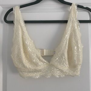 Pacsun lace bralette